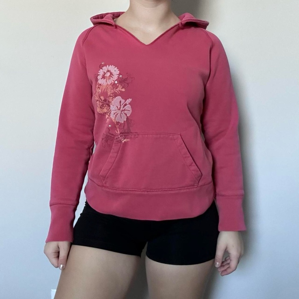 red/dark pink flower graphic cut v neck hoodie